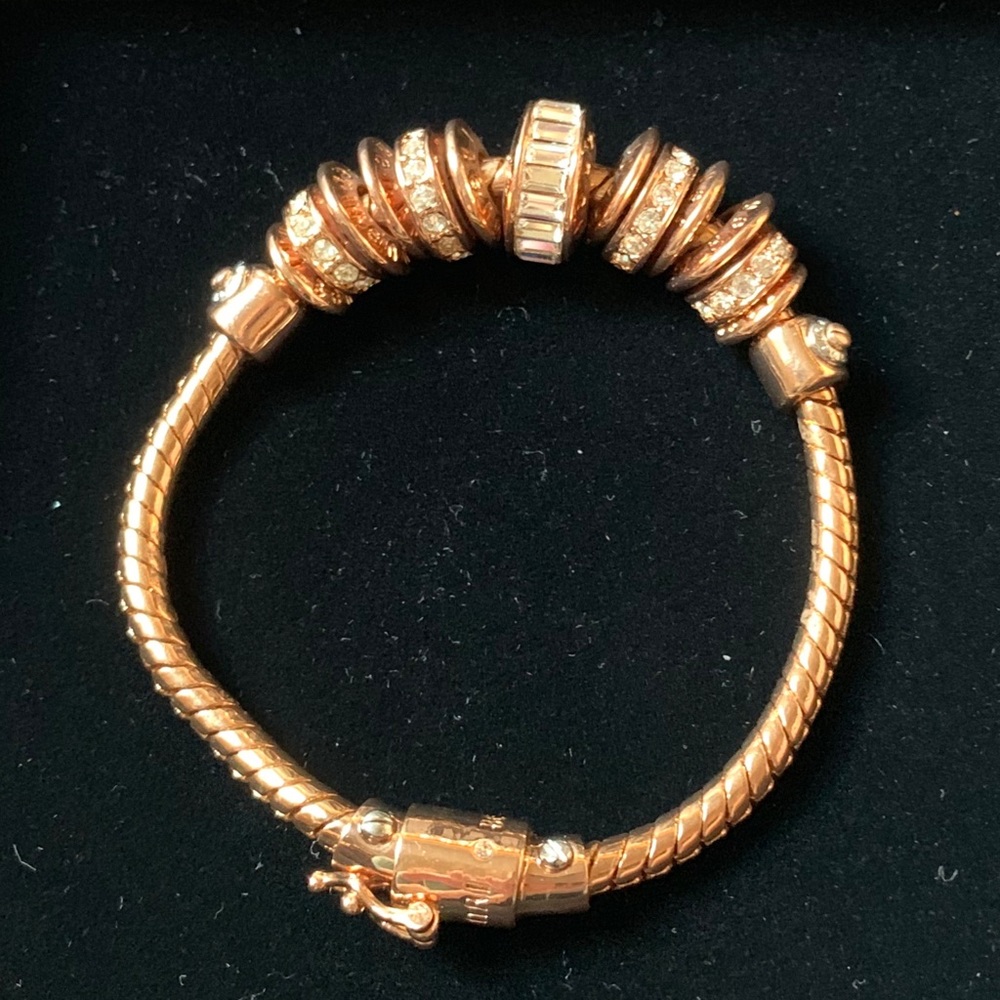 *SOLD* Henri Bendel Socialite Bracelet - Picture 4 of 7